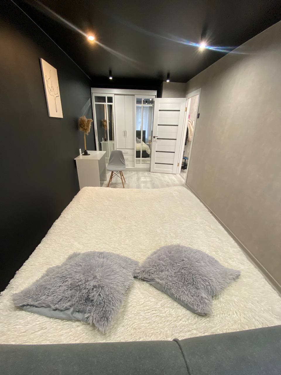 Фото Стильная 2к квартира на Серпуховской 15