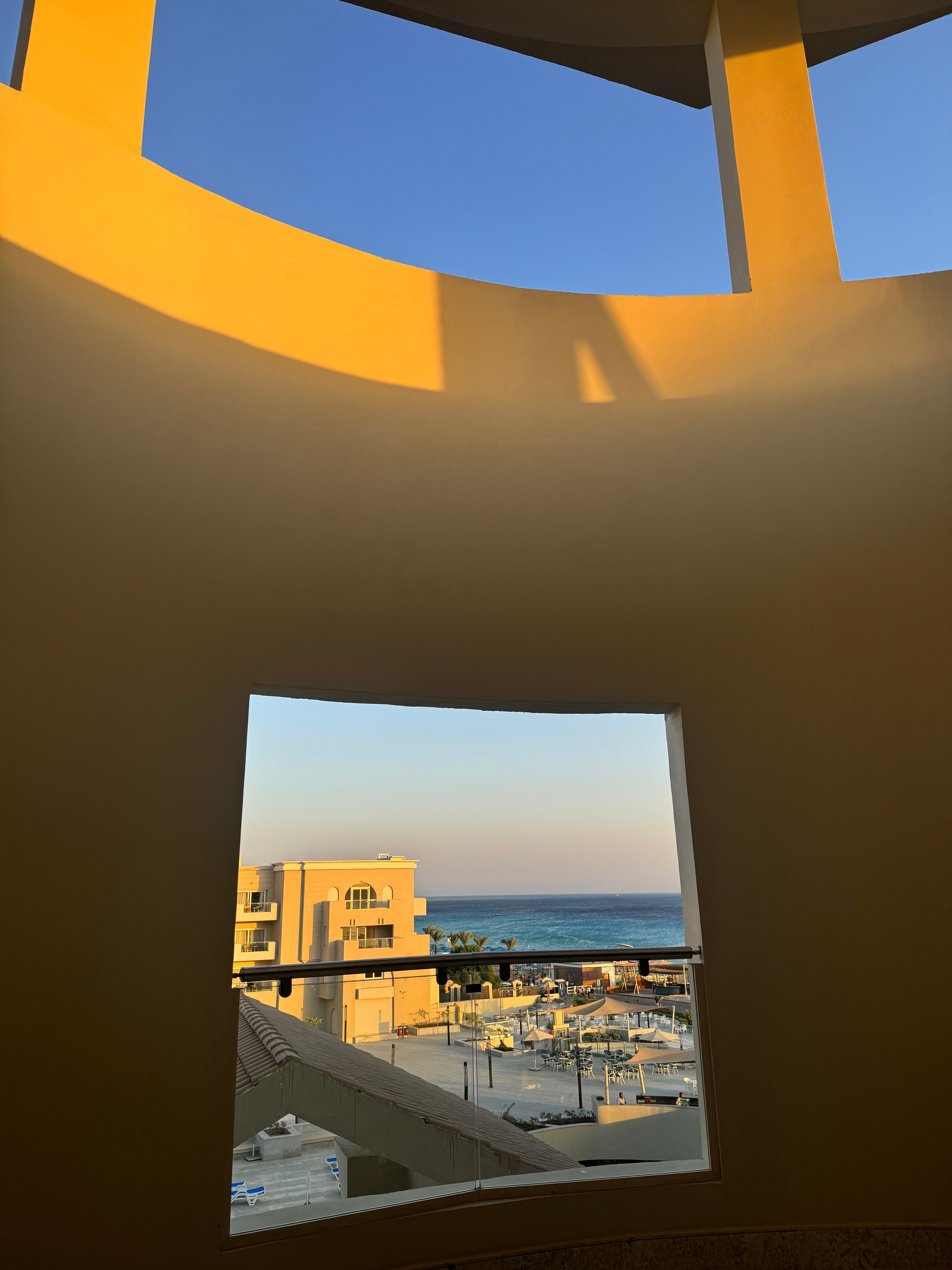 Фото Serenity Sky Arc Sahl Hasheesh