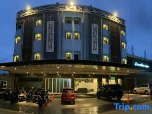 Гостиница Darefan Hotel Sorong