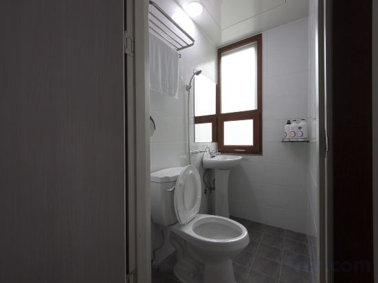 Фото K Guesthouse Dongdaemun 1