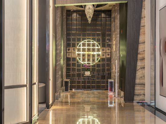 Фото Novotel Zhengzhou Convention Centre