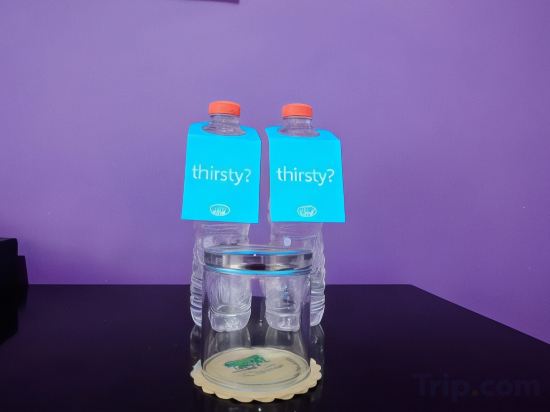 Фото Lotus Garden Hotel