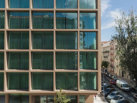 Фото Lumen Hotel & The Lisbon Light Show