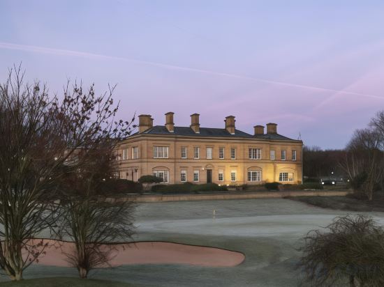 Фото Oulton Hall Hotel, SPA & Golf Resort