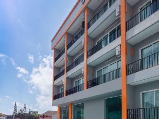 Фото Chabana Kamala Hotel