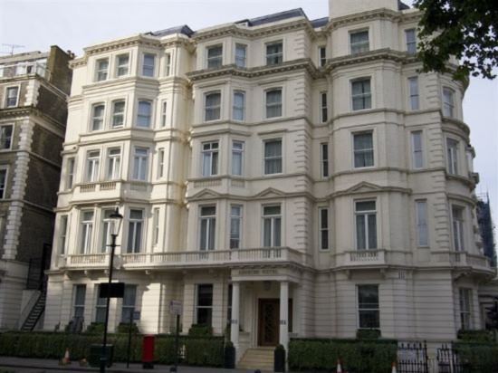 Фото Ashburn Hotel