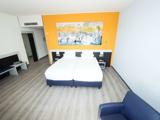 Фото Carathotel Düsseldorf City