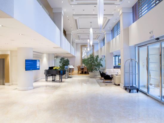 Фото Golden Age Hotel