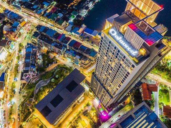 Фото Oakwood Hotel and Residence Sri Racha