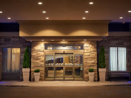 Фото Holiday Inn Express Hotel & Suites Timmins