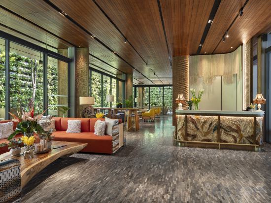 Фото Ad Lib Hotel Bangkok
