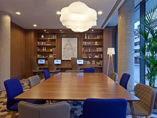 Фото Hampton by Hilton London Waterloo