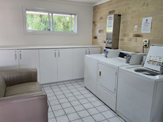 Фото Best Western Ambassador Motor Lodge