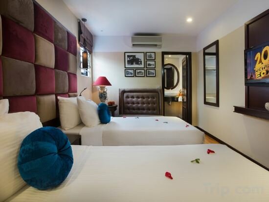 Фото Ambassador Hanoi Hotel & Travel