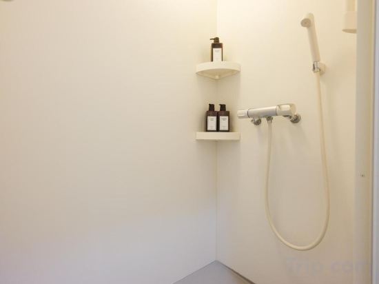 Фото Zeus Ikegami