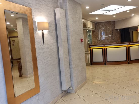 Фото Hotel Champerret Elysees