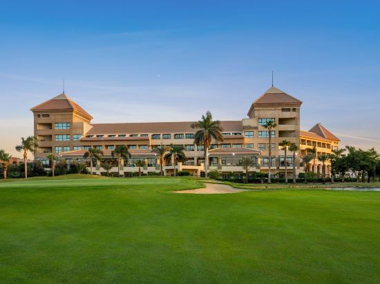 Фото Hilton Pyramids Golf