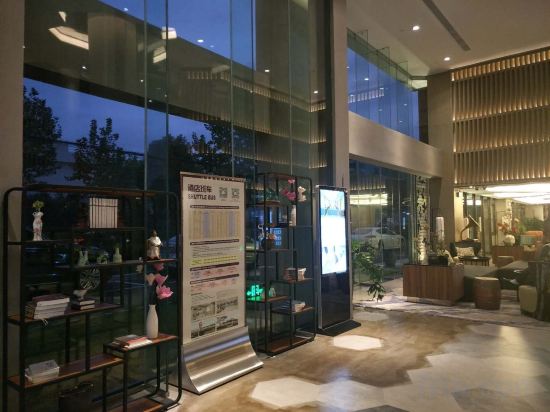 Фото 183829655713