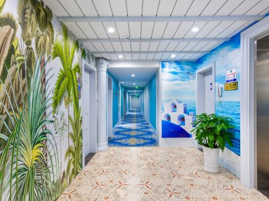 Фото YiWu Defeng Hotel