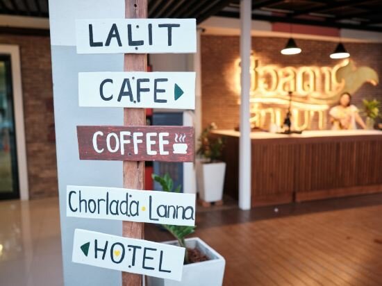 Фото Chorlada Lanna Hotel