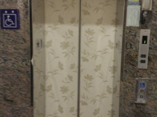 Фото Crystal Hotel