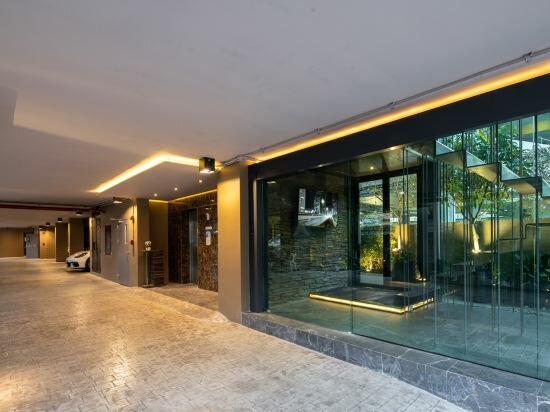 Фото Amarin Hotel Rama 8