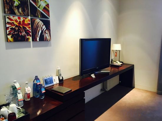 Фото Howard Johnson Parkland Hotel Dalian