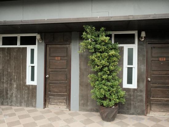 Фото Puangpech Hotel