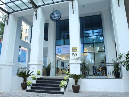 Фото Adonis Hotel