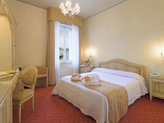 Фото Grand Hotel Palace