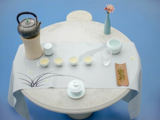 Фото China Electronics Huajing Business Hotel