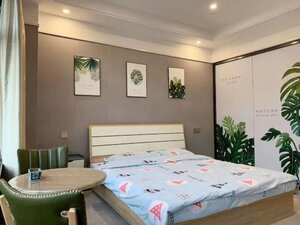 Chang Chun-Yi Time Homestay (18F, Block B, Marriott Century Plaza), hotel