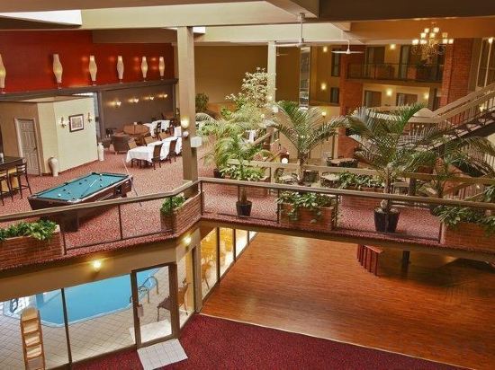 Фото Hilton Montreal Laval