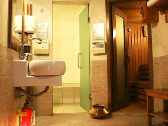 Фото Royal Park Residence Hotel