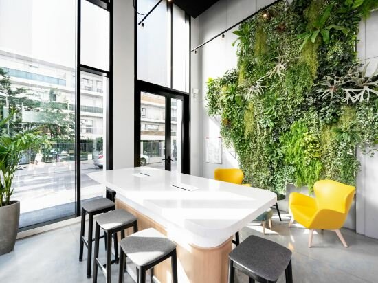 Фото Staycity Aparthotels Paris La Defense