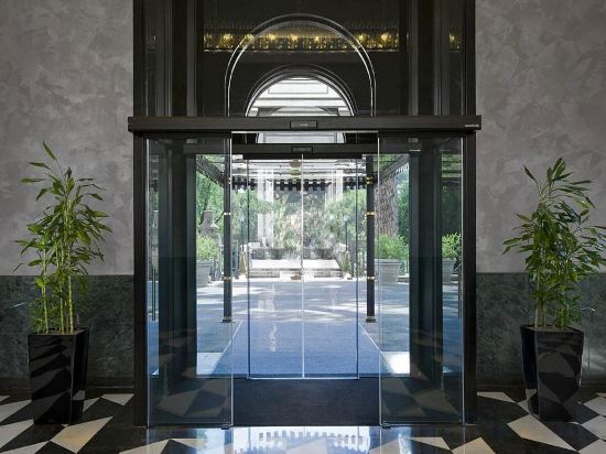 Фото Th Roma - Carpegna Palace