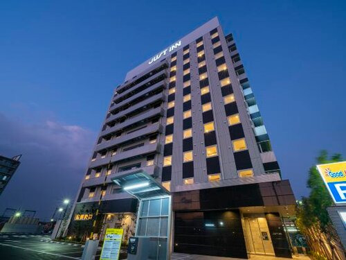 Гостиница Just Inn Matsusakaekimae в Префектуре Миэ