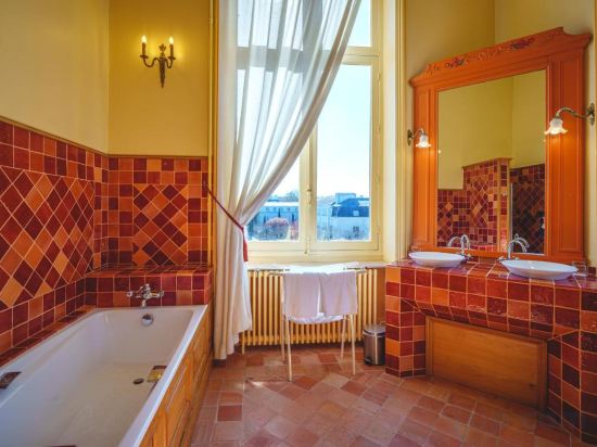 Фото Château La Marquise