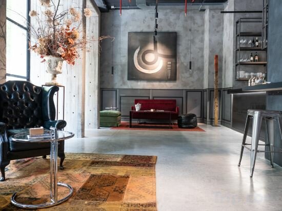 Фото J24 Hotel Milano