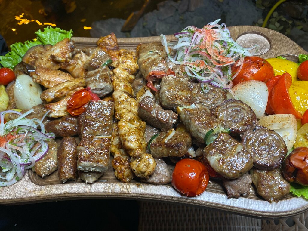 Restoran Bek Tapchan, Toshkent, foto