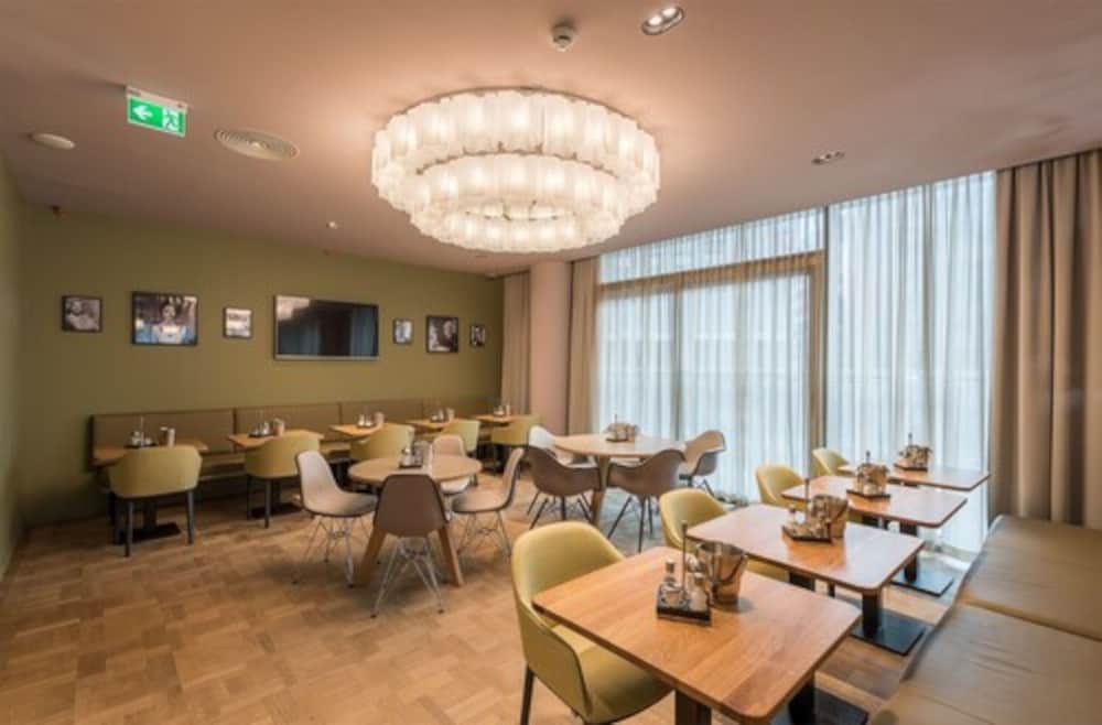 Фото The Frankfurt Hotel