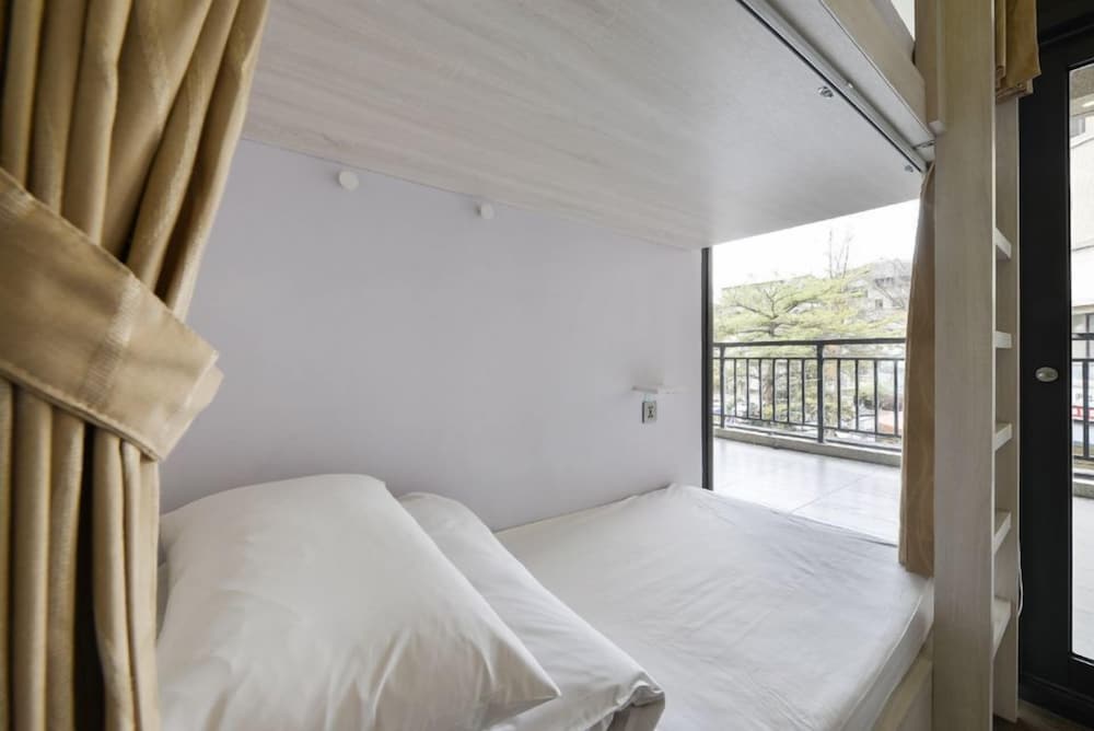 Фото Taichung Box Design Hotel