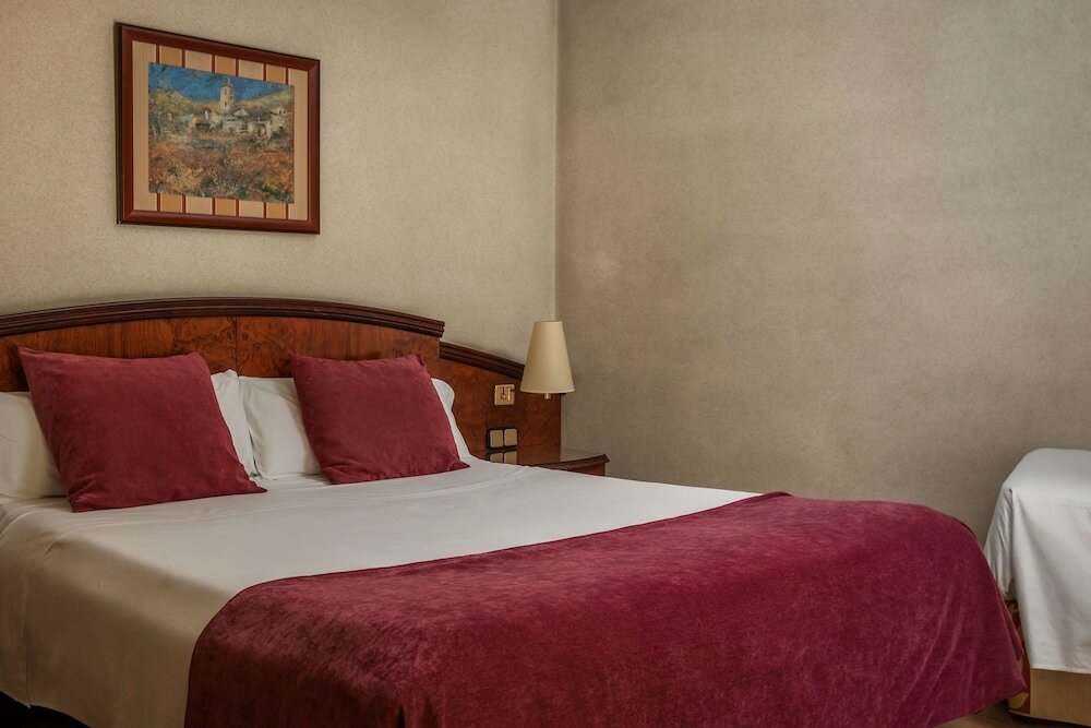 Фото Hotel President by ALEGRIA