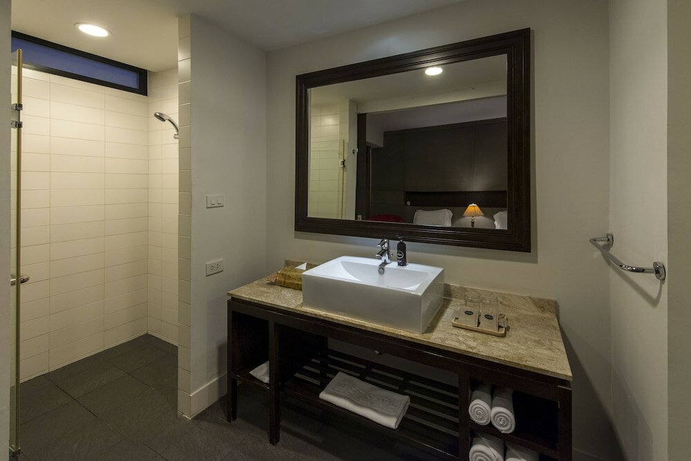 Фото Nanda Heritage Hotel