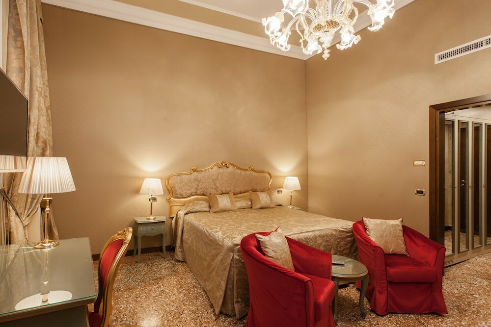 Фото Hotel Al Ponte Mocenigo