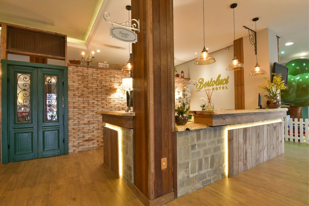 Фото Hotel Bertoluci