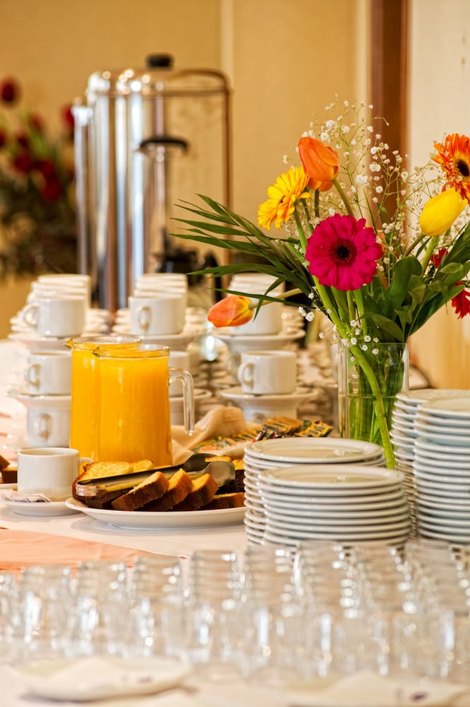 Фото Pharae Palace Hotel