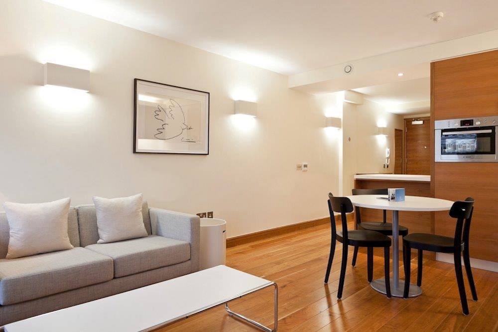 Фото Blueprint Apartments - Turnmill Street