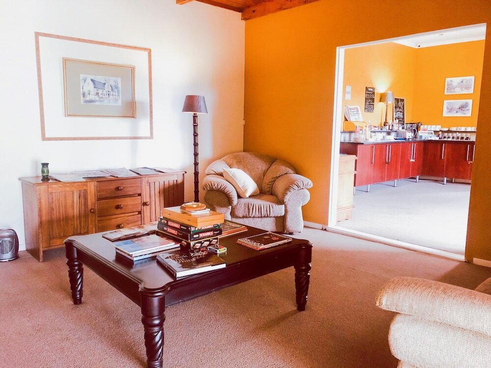 Фото Selborne Bed and Breakfast