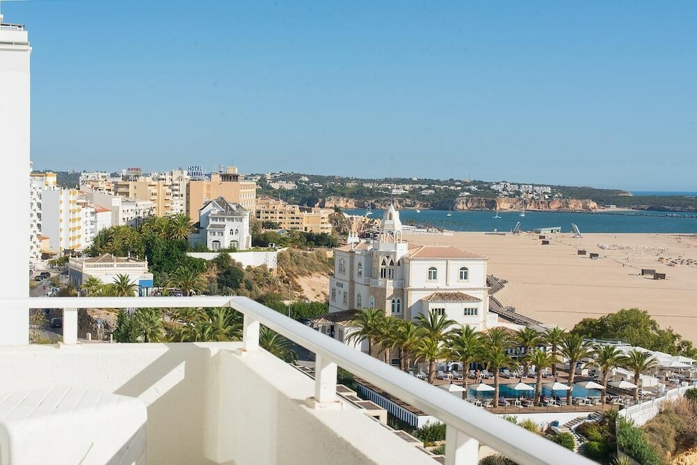 Фото Hotel Avenida Praia